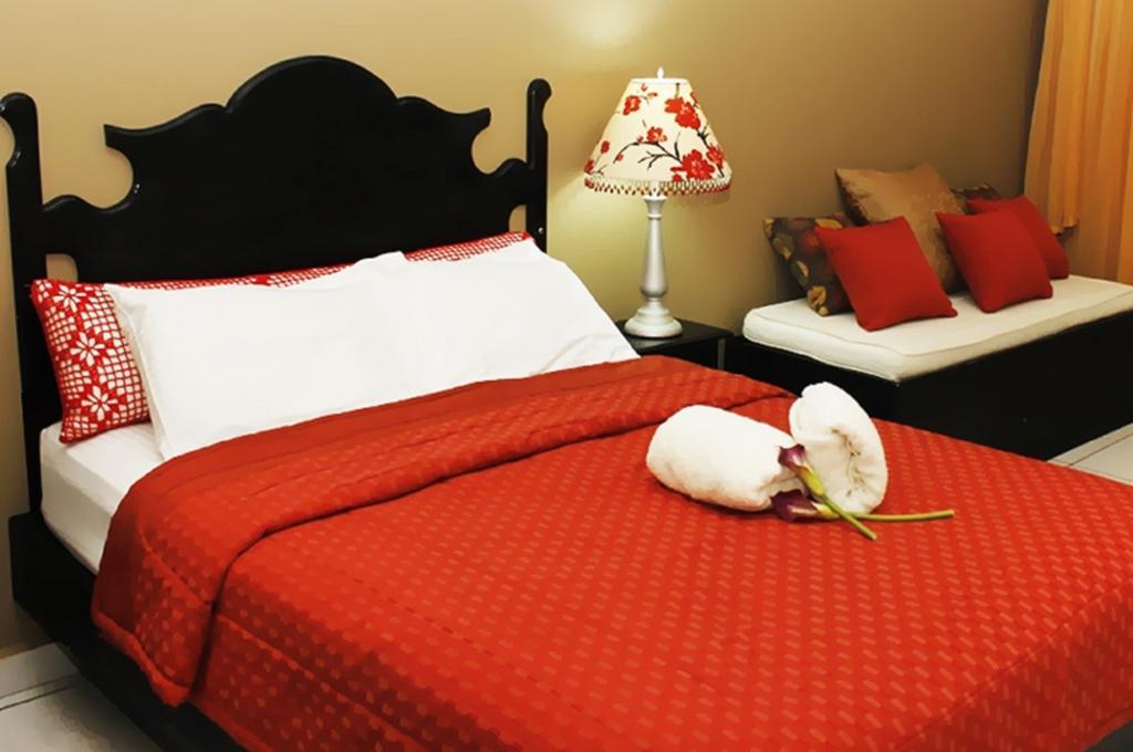Uw Oasis Hotel La Ceiba Zewnętrze zdjęcie